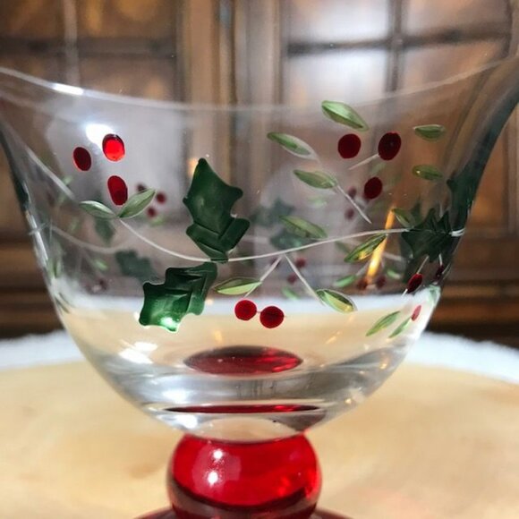 Pfaltzgraff Set of 4 Winterberry Glass Pedestal Dessert Bowls - Picture 2 of 11